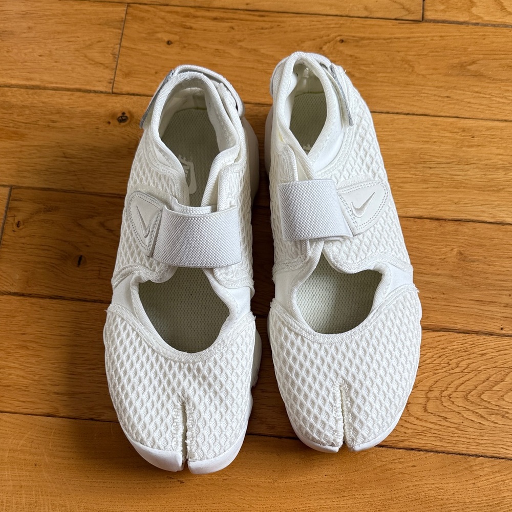 Nike Air Rift LACE women’s sneaker